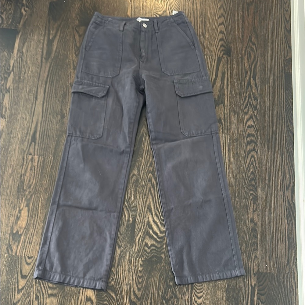 Women’s Gray Cargo Pants